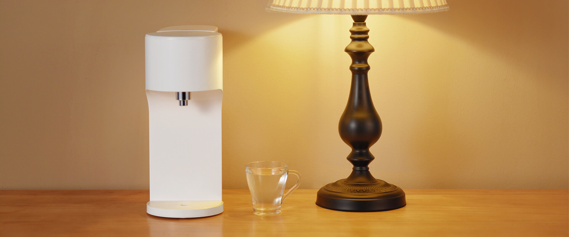 instant hot water dispenser kitchen 
